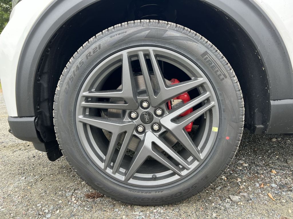 New 2026 Ford Explorer - photo 11