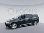 2018 Chrysler Pacifica FWD Minivan for sale #KBF261517A - photo 1