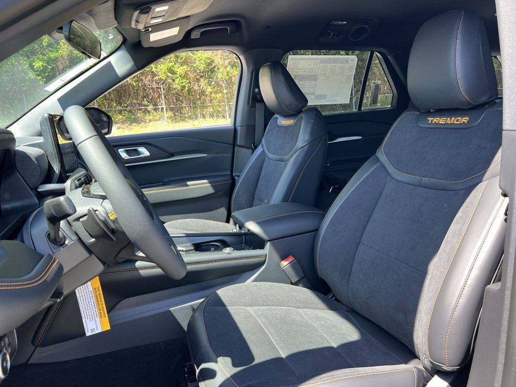 New 2026 Ford Explorer - photo 12
