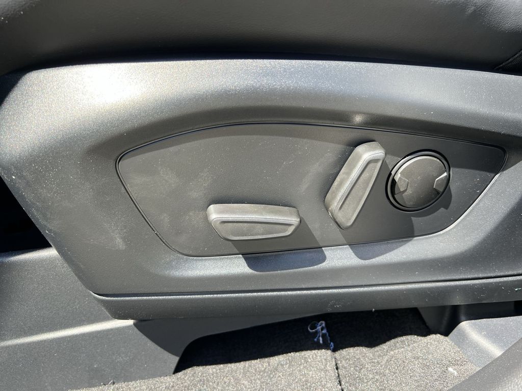 New 2026 Ford Explorer - photo 13