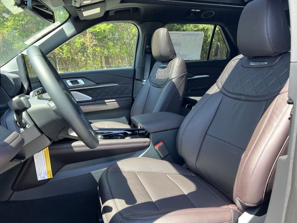 New 2026 Ford Explorer - photo 12