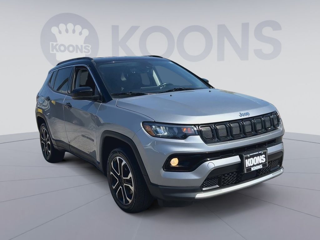 Used 2022 Jeep Compass - photo 13