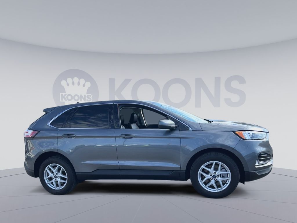 Used 2022 Ford Edge - photo 2