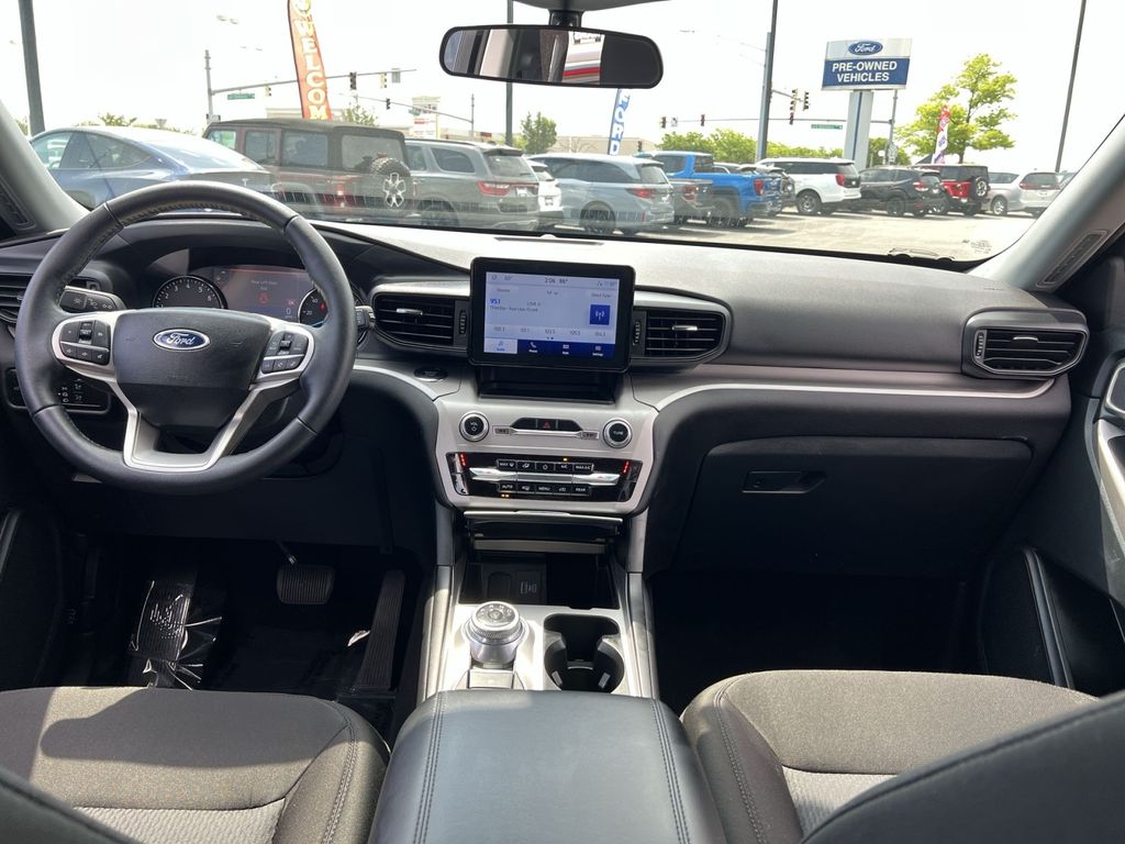 Used 2023 Ford Explorer - photo 29