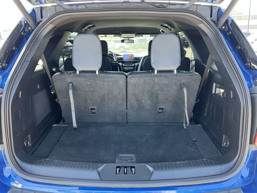 Used 2023 Ford Explorer - photo 33