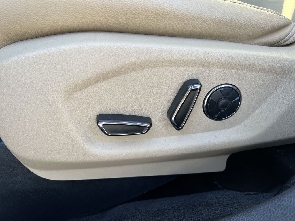 Used 2017 Ford Explorer - photo 21