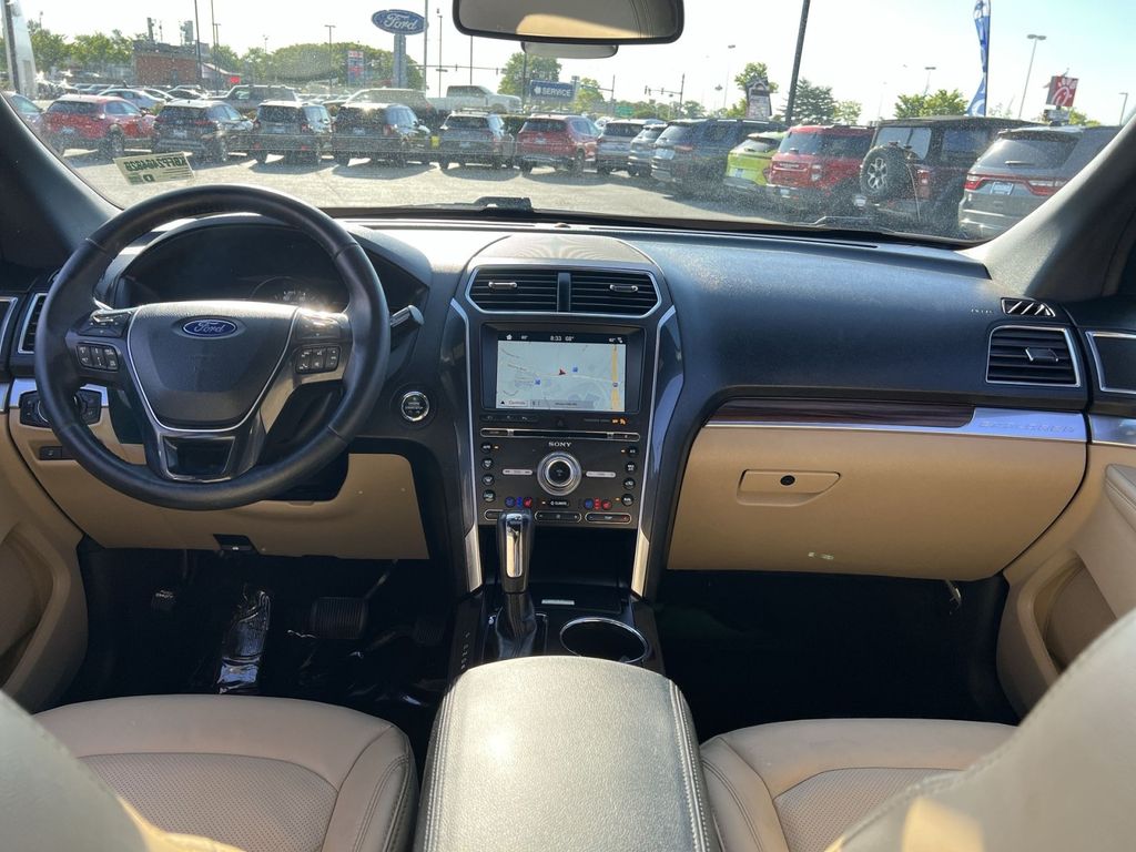 Used 2017 Ford Explorer - photo 30