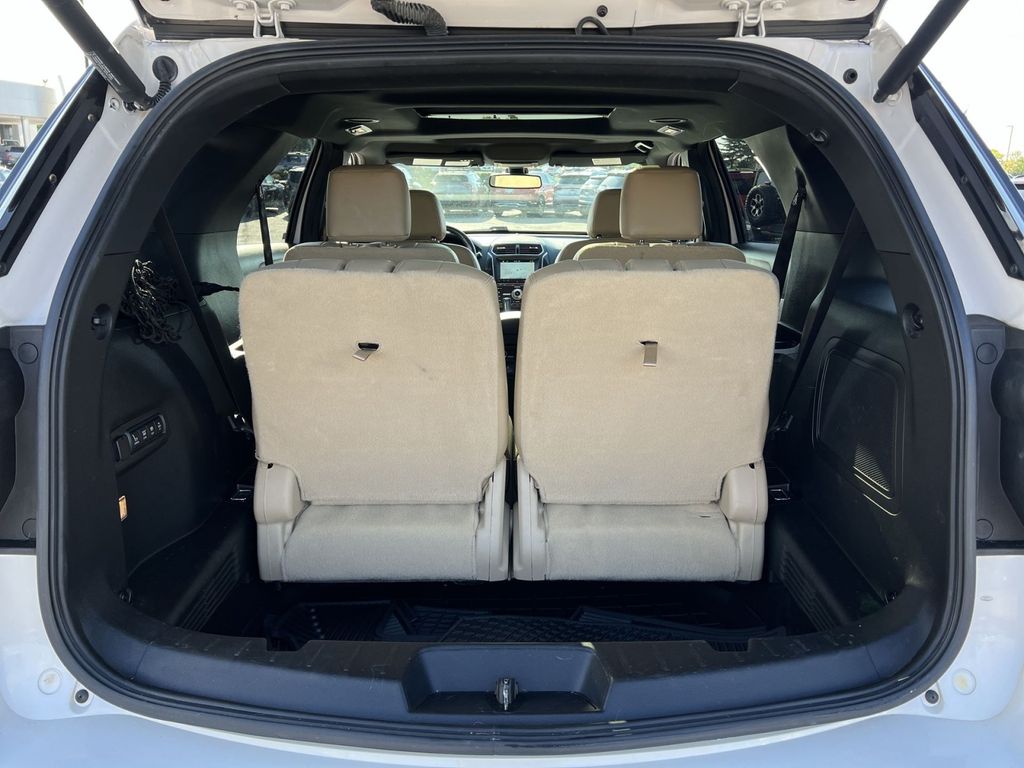 Used 2017 Ford Explorer - photo 34