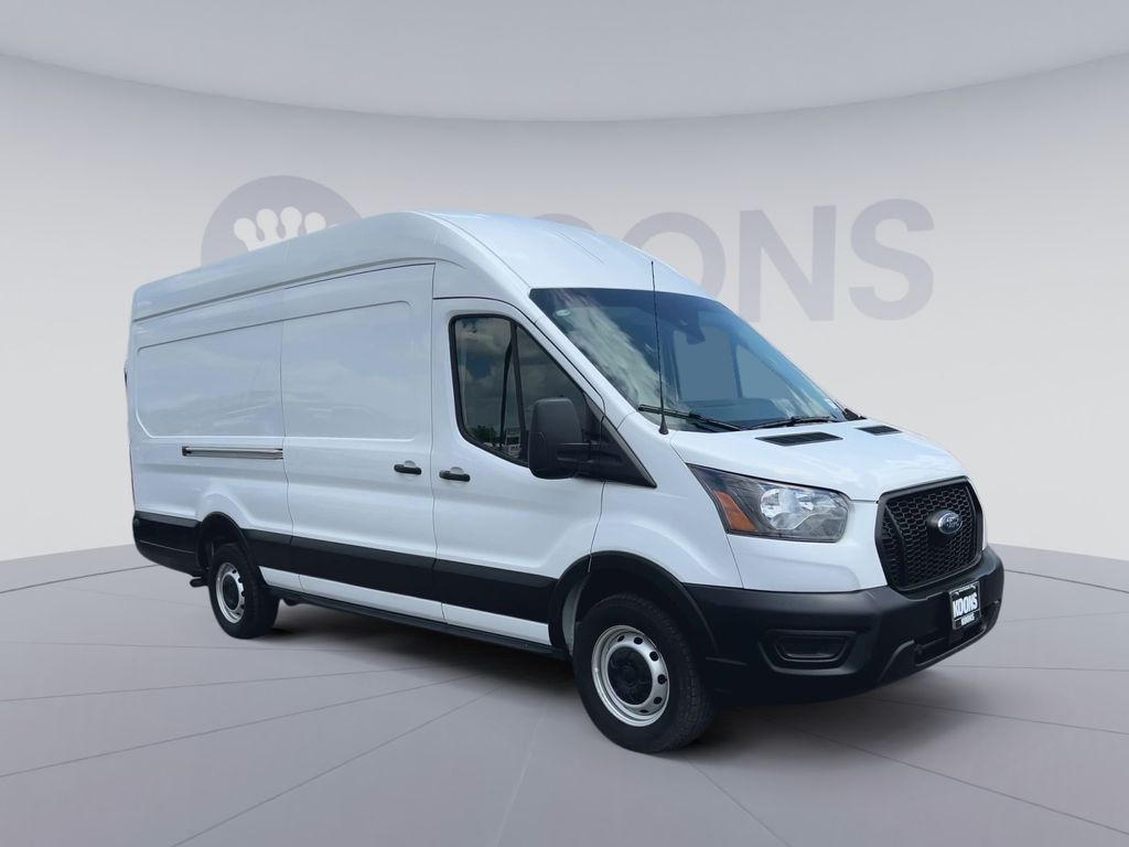 Used 2024 Ford Transit 250 - photo 5