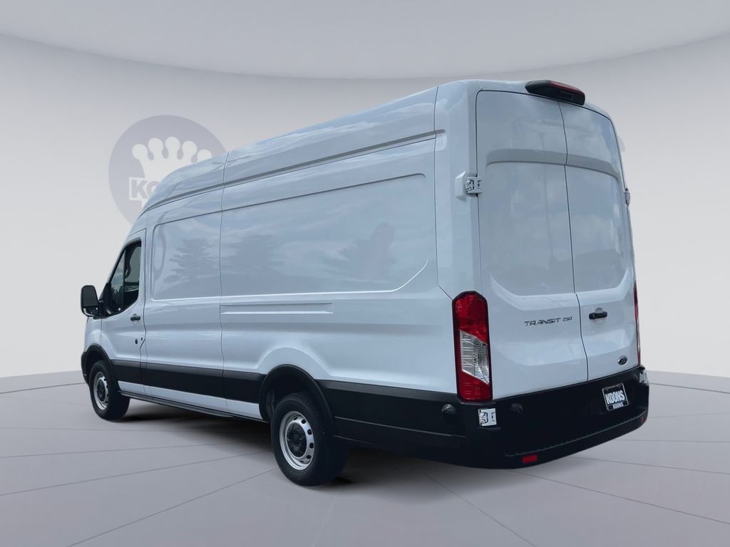 Used 2024 Ford Transit 250 - photo 9