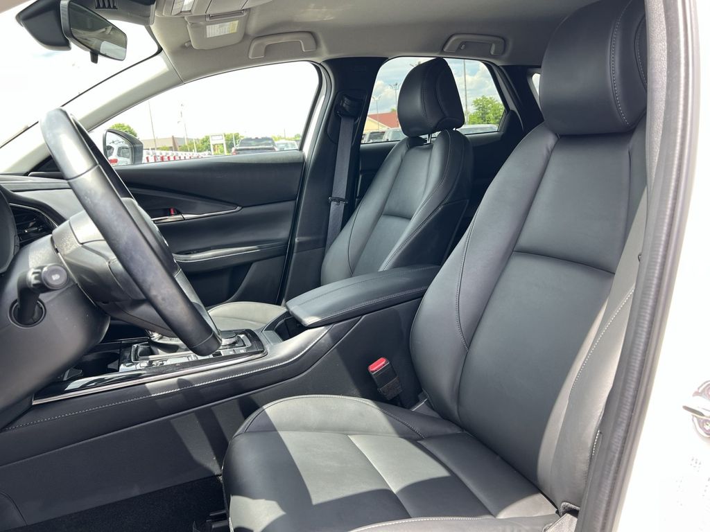 Used 2023 Mazda CX-30 - photo 13