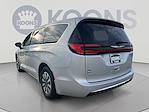 Used 2024 Chrysler Pacifica Select Minivan thumbnail 3