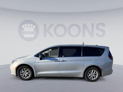 2024 Chrysler Pacifica FWD Minivan for sale #KBFPRR159252 - photo 2