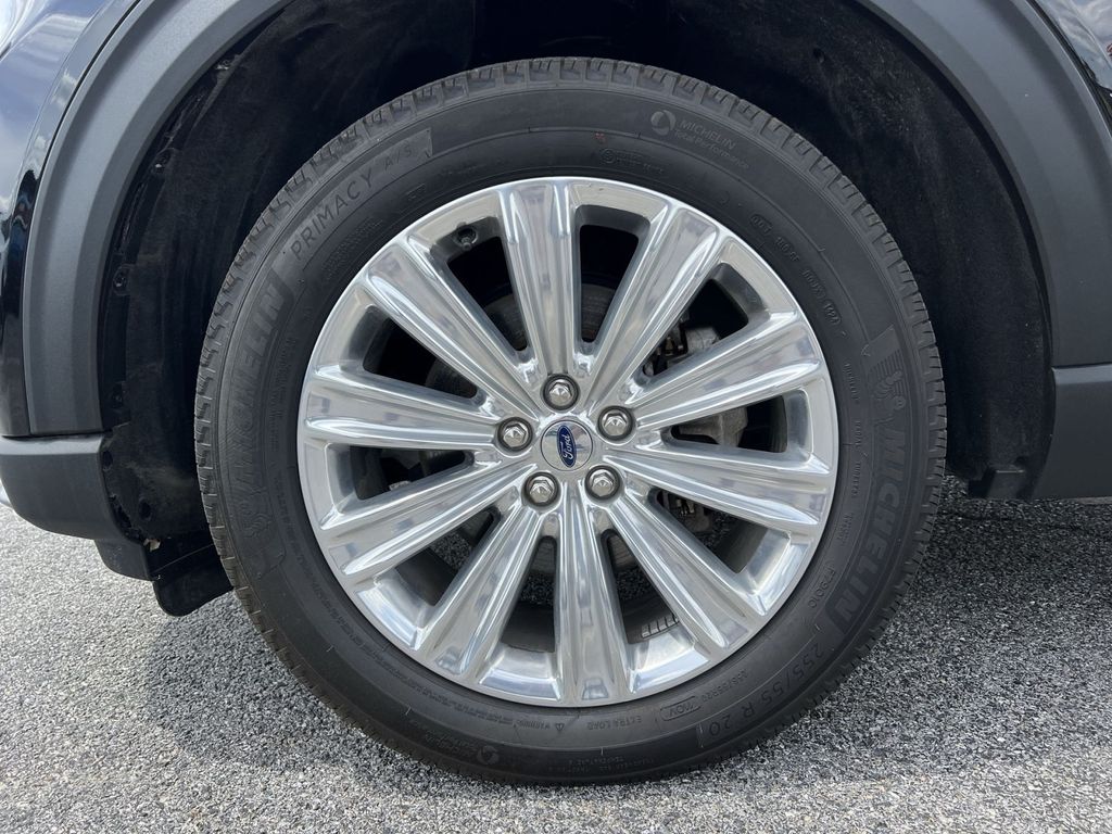Used 2025 Ford Explorer - photo 19