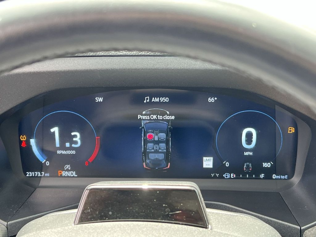 Used 2025 Ford Explorer - photo 24