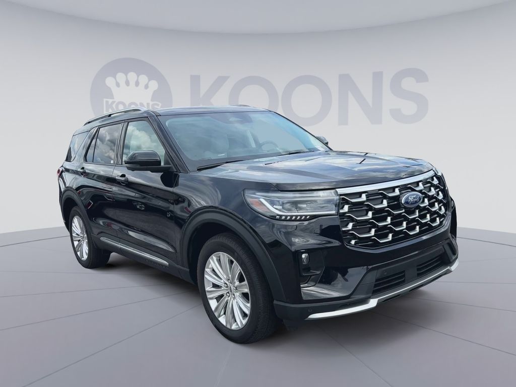 Used 2025 Ford Explorer - photo 5