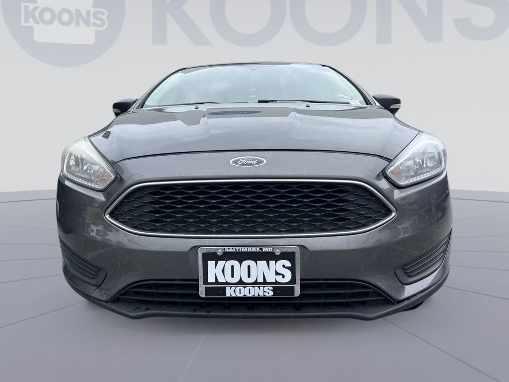 Used 2017 Ford Focus - photo 2