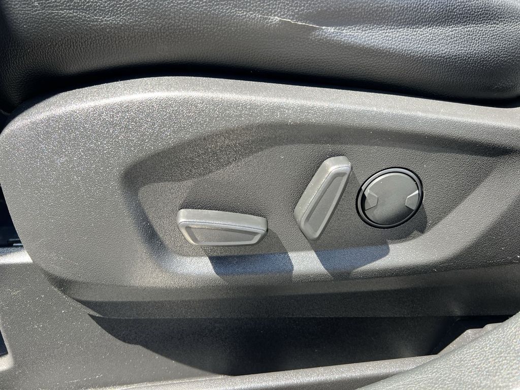 Used 2023 Ford Edge - photo 21