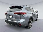 Used 2023 Toyota Highlander XLE SUV for sale #S5404871A - photo 5