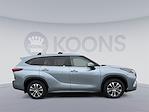 Used 2023 Toyota Highlander XLE SUV for sale #S5404871A - photo 6
