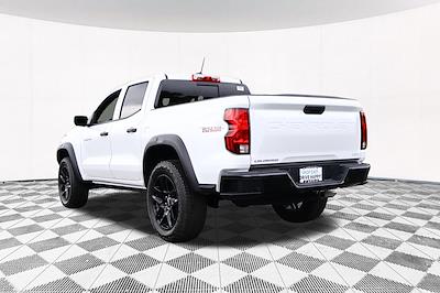 2025 Chevrolet Colorado Crew Cab 4x4 Pickup for sale #MC250347 - photo 2