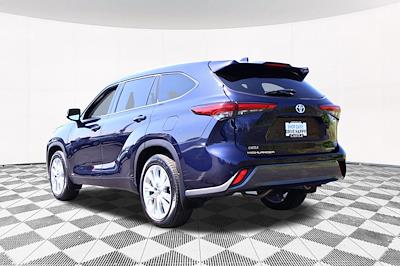 2022 Toyota Highlander AWD SUV for sale #K240942A - photo 2