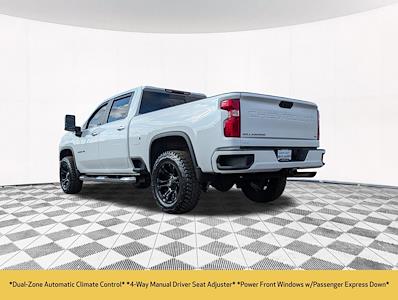 Used 2021 Chevrolet Silverado 2500 - photo 1