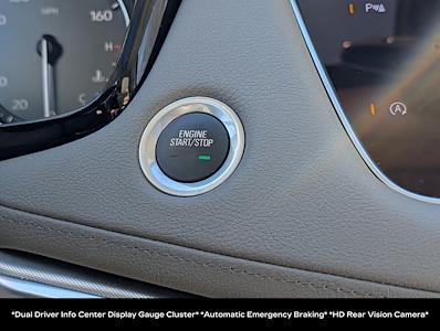 Used 2021 Cadillac XT5 - photo 1