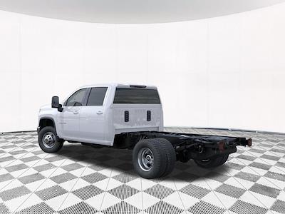 2025 Chevrolet Silverado 3500 Crew Cab DRW 4x4 Cab Chassis for sale #MC250736 - photo 2