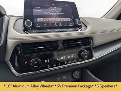 Used 2022 Nissan Rogue SV for sale #MK251005A - photo 2