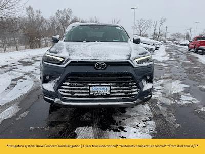 Used 2025 Toyota Grand Highlander - photo 1