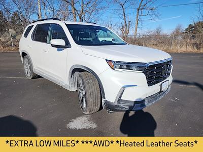 Used 2025 Honda Pilot Touring for sale #MSK245 - photo 2
