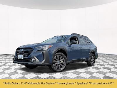 Used 2025 Subaru Outback - photo 2