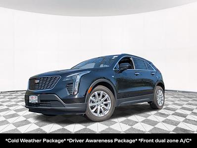 Used 2023 Cadillac XT4 - photo 2