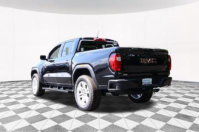 New 2025 GMC Canyon Denali Crew Cab 4x4 Pickup for sale #250443 - photo 2