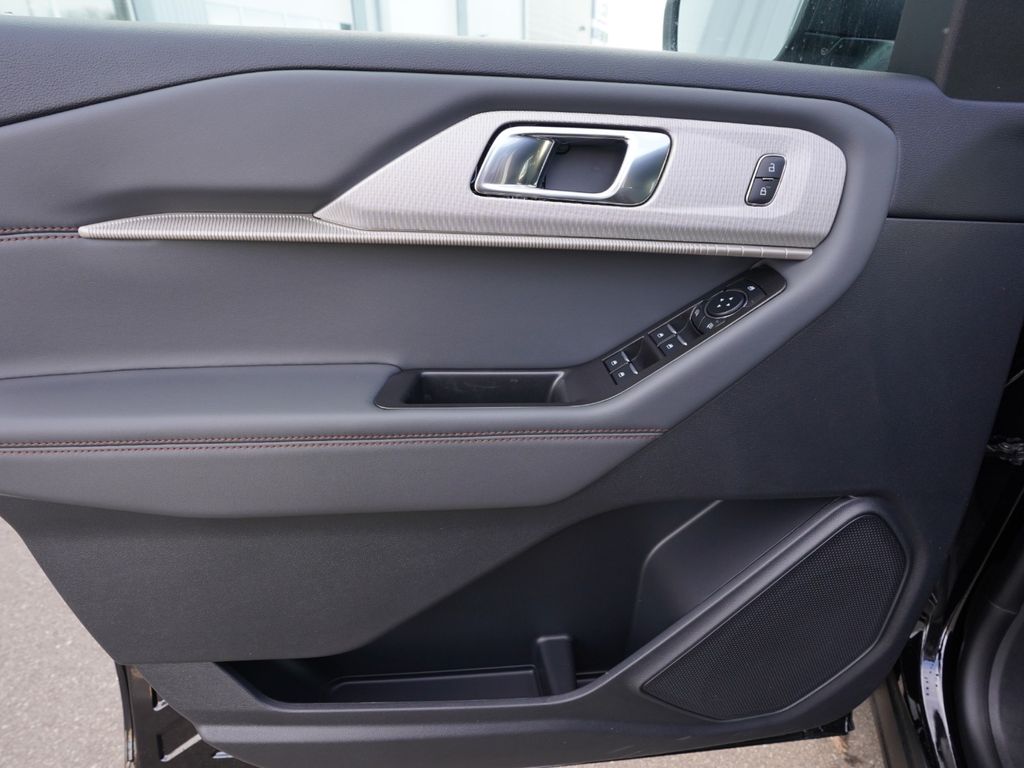 New 2026 Ford Explorer - photo 21