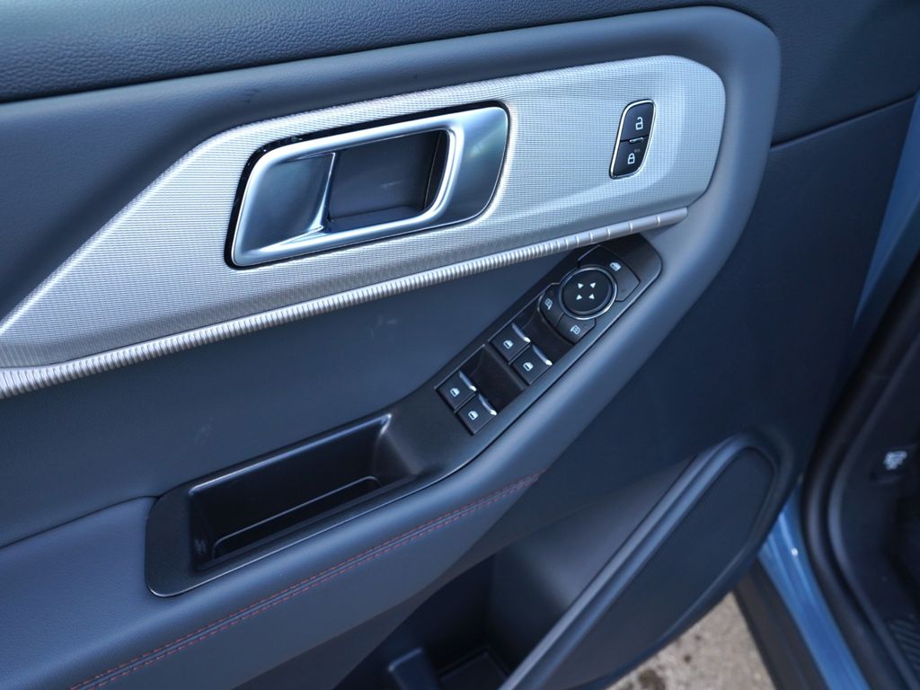 New 2026 Ford Explorer - photo 24