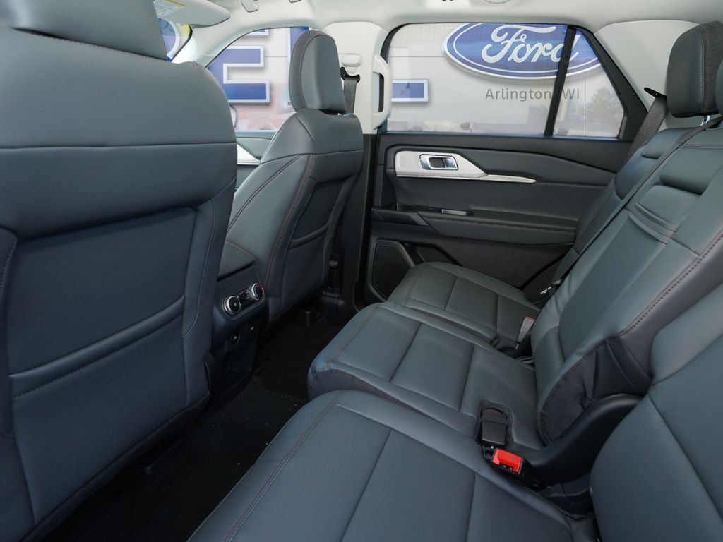 New 2026 Ford Explorer - photo 29