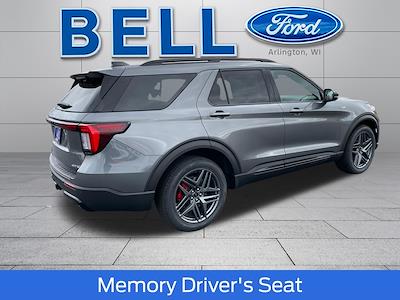 New 2026 Ford Explorer - photo 2