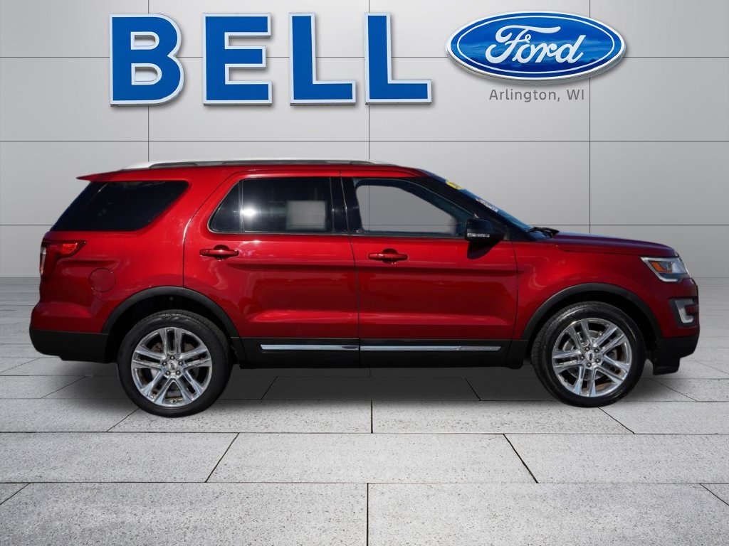 Used 2017 Ford Explorer - photo 2