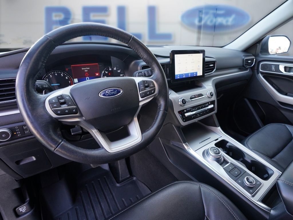 Used 2020 Ford Explorer - photo 11