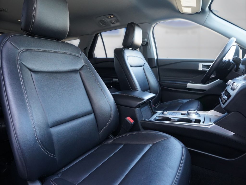 Used 2020 Ford Explorer - photo 24