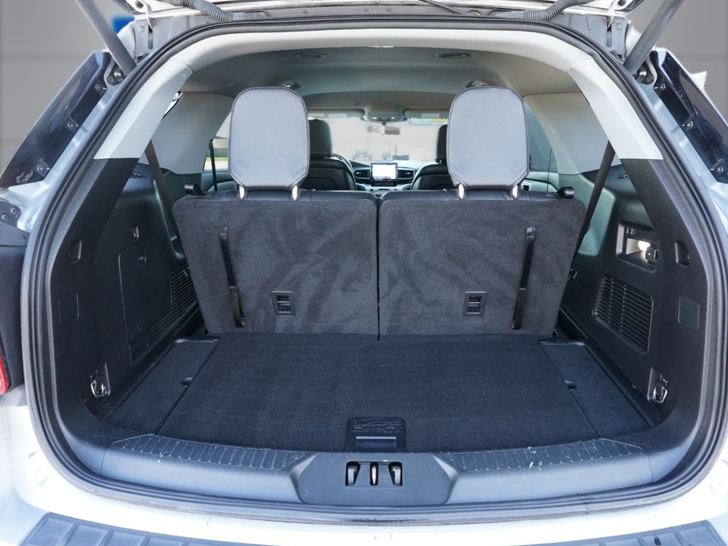 Used 2020 Ford Explorer - photo 27