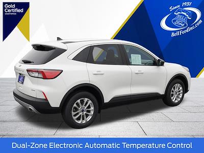 Used 2022 Ford Escape - photo 2