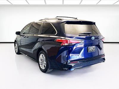 2022 Toyota Sienna AWD Minivan for sale #66908 - photo 2
