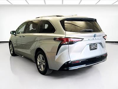 2021 Toyota Sienna FWD Minivan for sale #P76235 - photo 2
