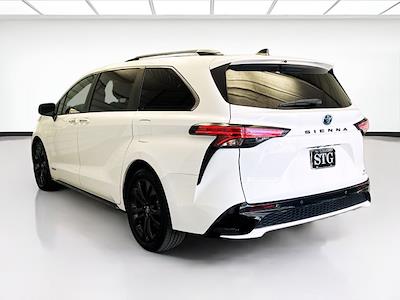 2021 Toyota Sienna FWD Minivan for sale #P76407 - photo 2