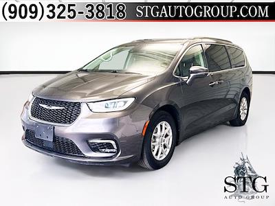 2022 Chrysler Pacifica FWD Minivan for sale #P76787 - photo 1