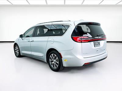 2022 Chrysler Pacifica FWD Minivan for sale #X03100 - photo 2