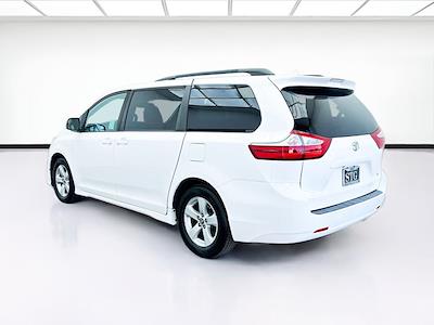 2019 Toyota Sienna FWD Minivan for sale #X03850 - photo 2